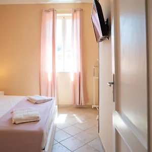 Capodichino 127-11 Casa vacanze Napoli